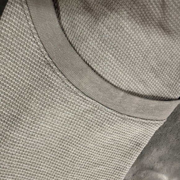 The North Face Women’s Thermal Henley Shirt Size M Gray 3/4 Sleeve - Picture 6 of 7